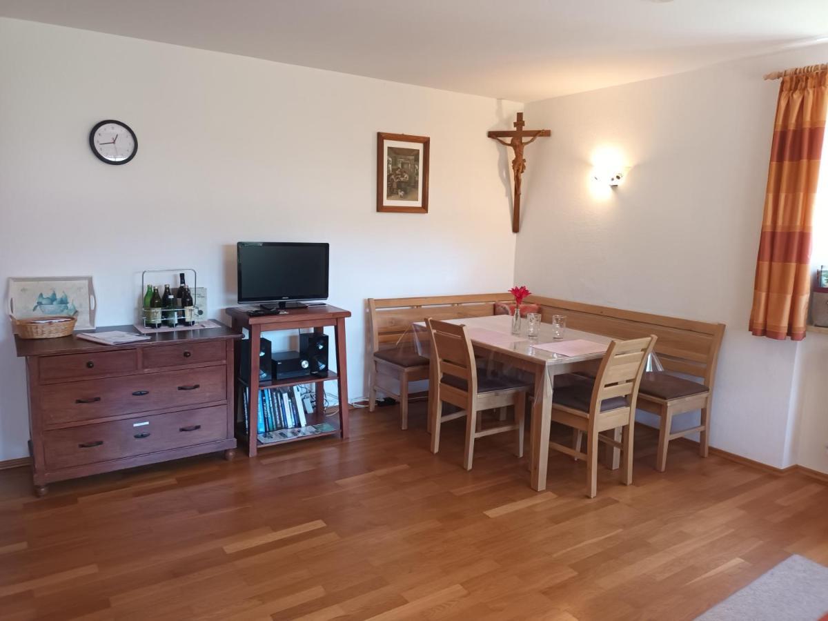 Haus Polleichtner Apartman Marquartstein Kültér fotó
